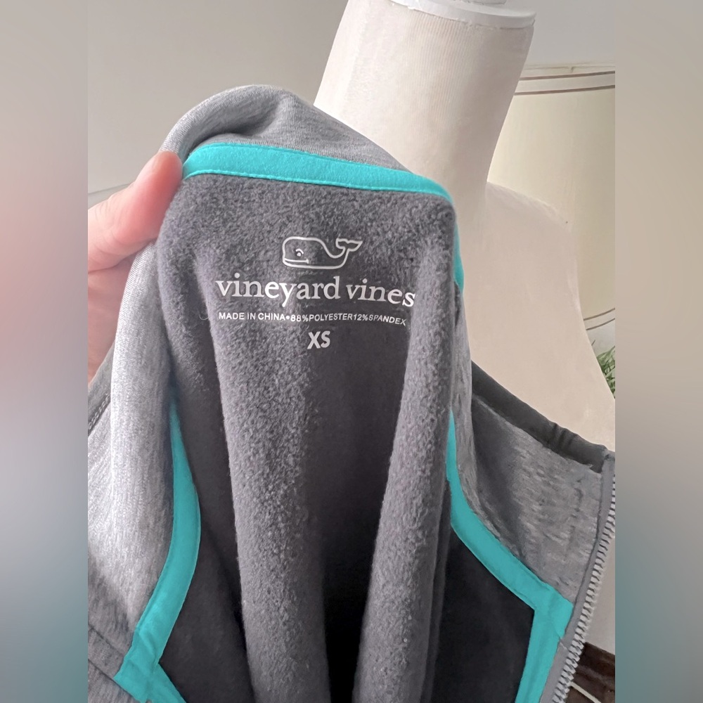 Vineyard Vines Half Zip Pullover - image 6